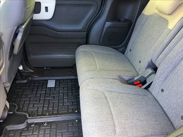 Honda N BOX 2021-06 10819-4