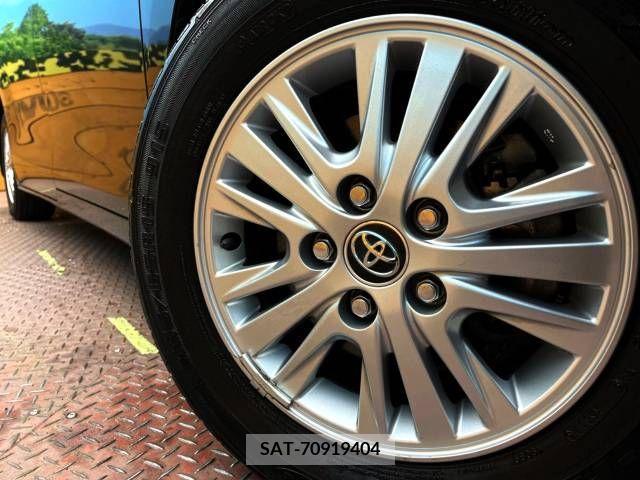 Toyota NOAH 2015-07 255235-13