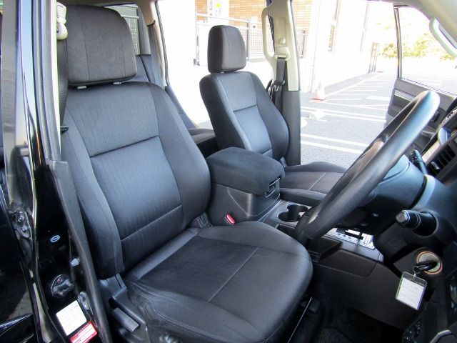 Mitsubishi PAJERO 2012-10 196184-9