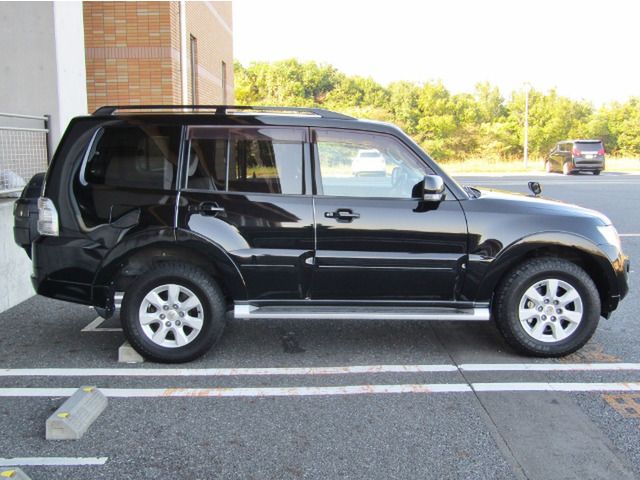 Mitsubishi PAJERO 2012-10 196184-6