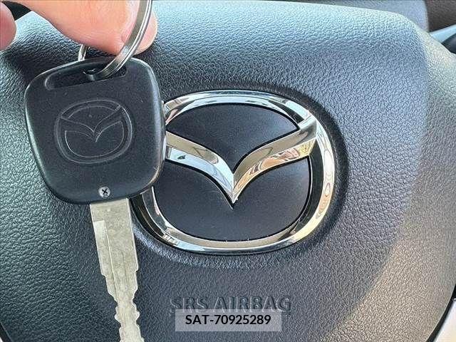 Mazda FLAIR 2020-03 270046-3