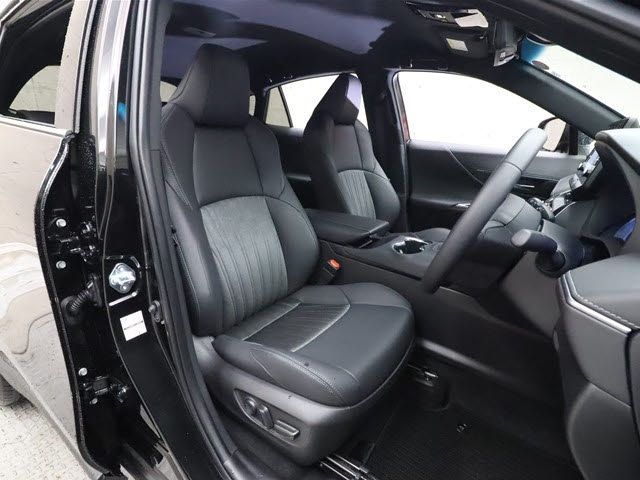 Toyota HARRIER HYBRID 2022-03 999-3
