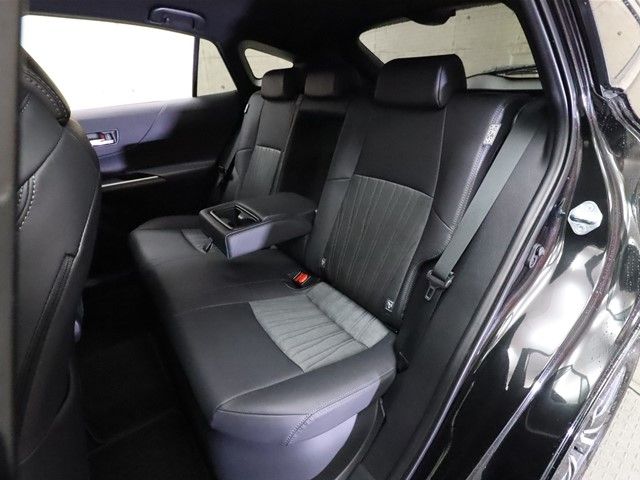 Toyota HARRIER HYBRID 2022-03 999-6
