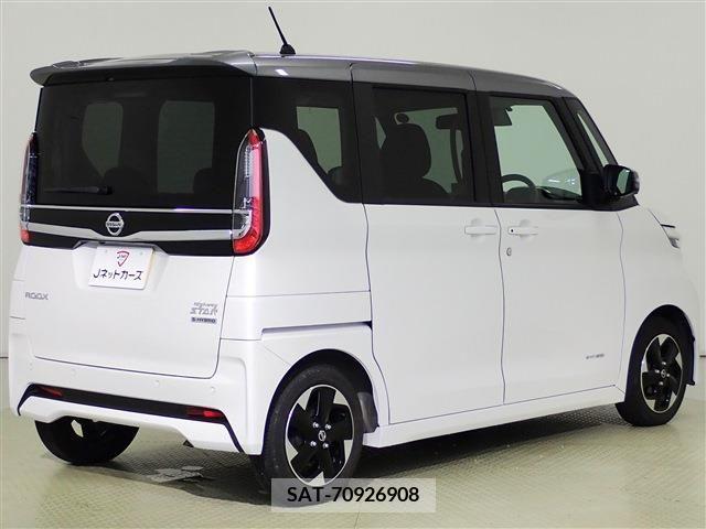 Nissan ROOX 2022-03 354524-3