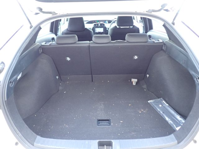 Toyota PRIUS 2017-11 189125-14
