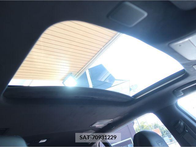 Lexus LS 2018-04 219731-14