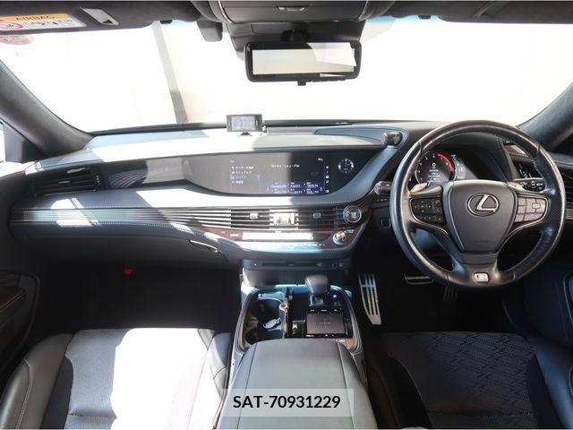 Lexus LS 2018-04 219731-1