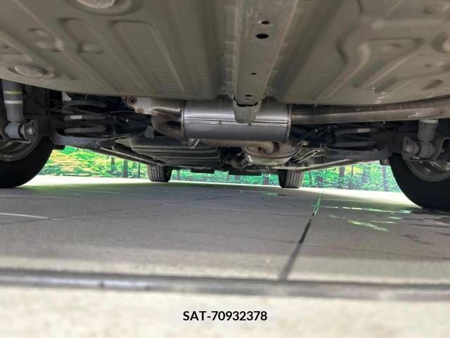Toyota NOAH 2016-06 345044-19