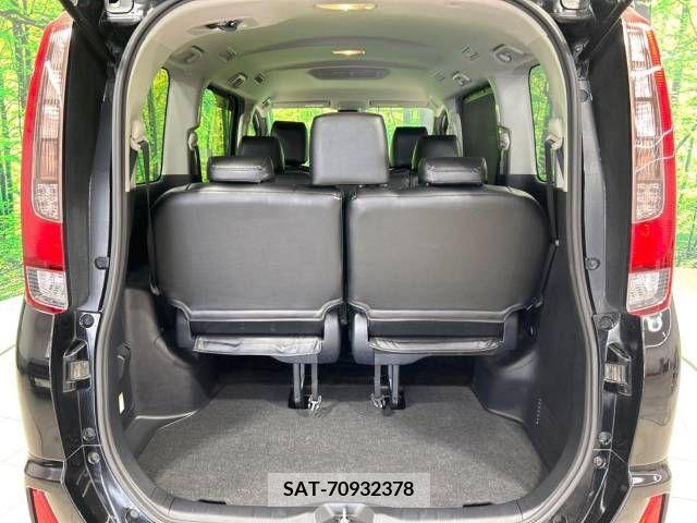 Toyota NOAH 2016-06 345044-10