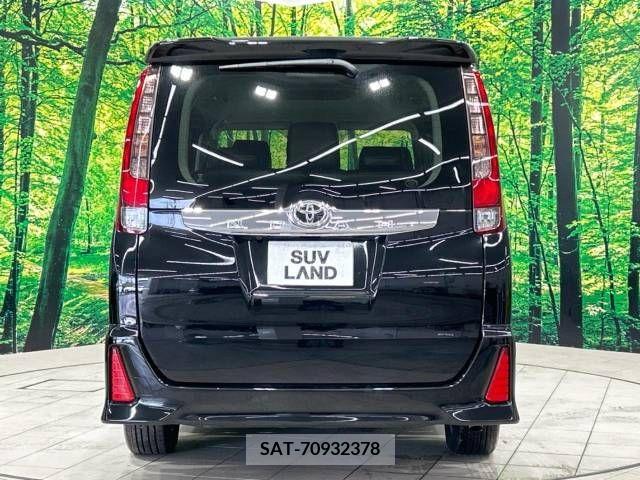 Toyota NOAH 2016-06 345044-15