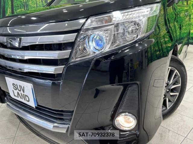 Toyota NOAH 2016-06 345044-12
