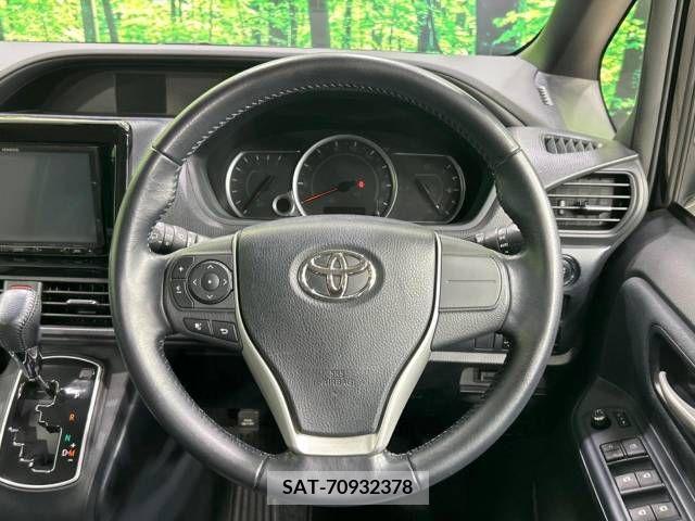 Toyota NOAH 2016-06 345044-11