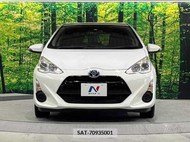 Toyota AQUA 2015-04 243392-14