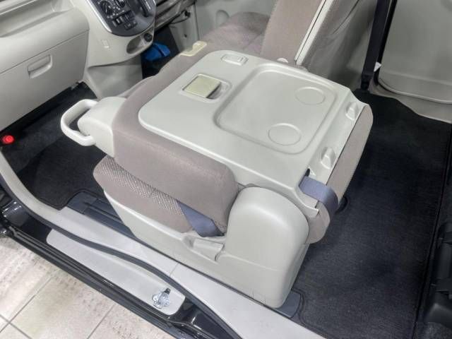Daihatsu TANTO 2016-09 8988-7