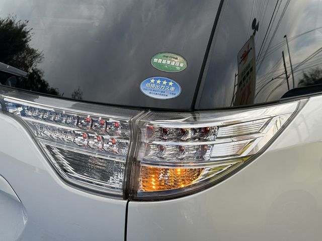 Toyota ESTIMA 2015-06 186411-7