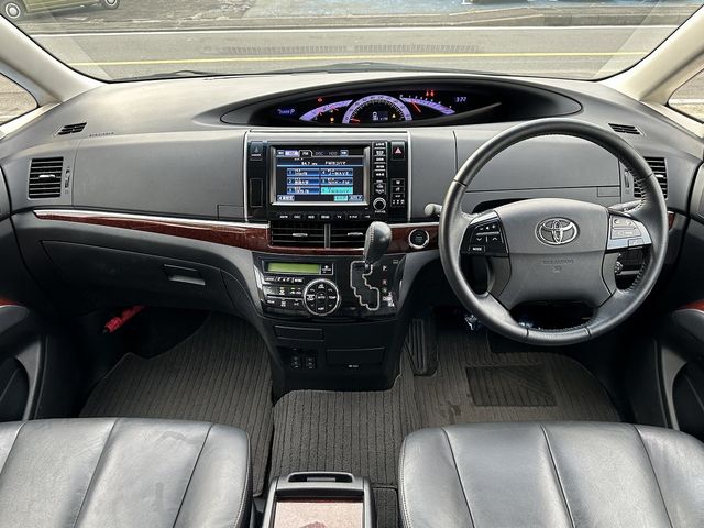 Toyota ESTIMA 2015-06 186411-9