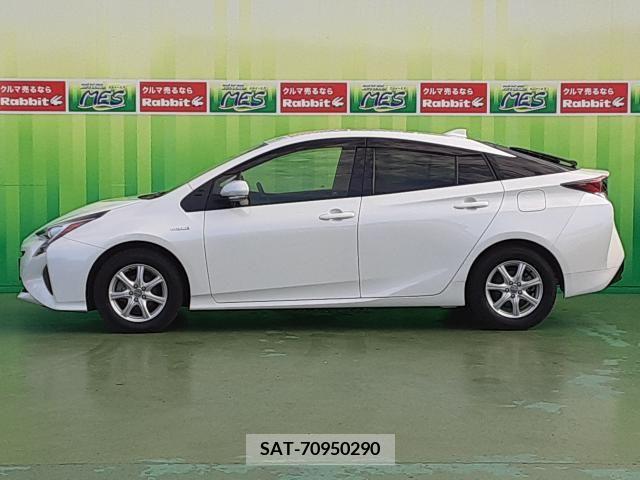Toyota PRIUS 2018-05 254472-1