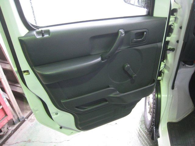 Suzuki CARRY TRUCK 2009-10 192954-5