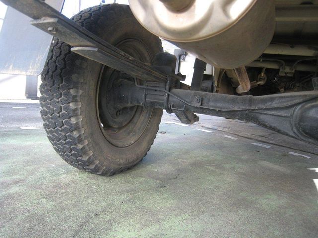 Suzuki CARRY TRUCK 2009-10 192954-23