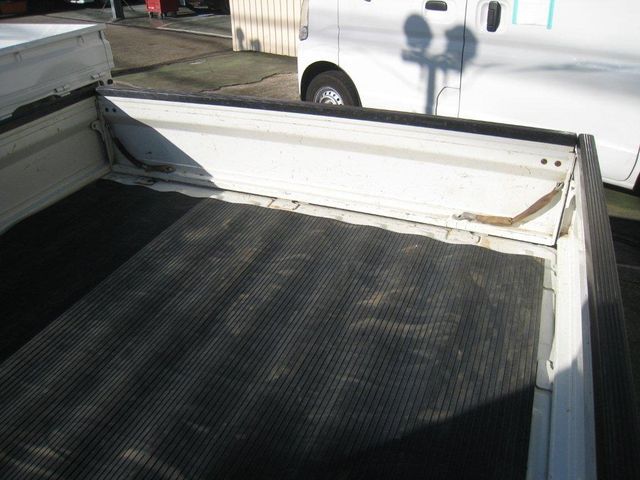 Suzuki CARRY TRUCK 2009-10 192954-27