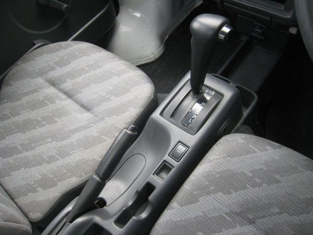 Suzuki CARRY TRUCK 2009-10 192954-7