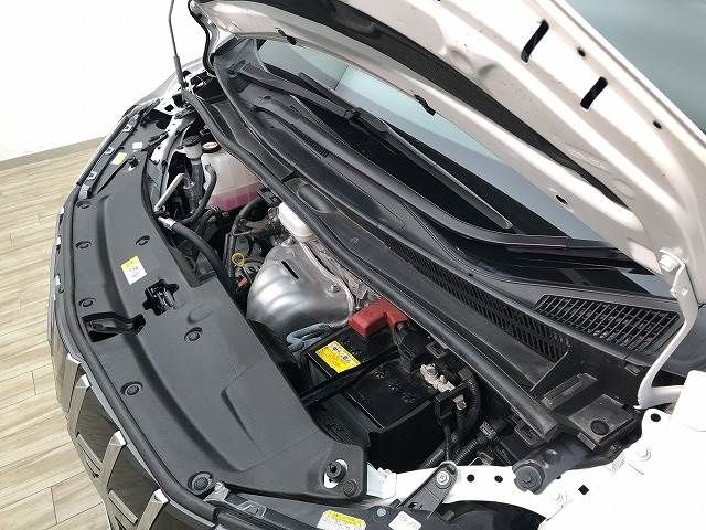 Toyota ALPHARD 2022-04 188046-15
