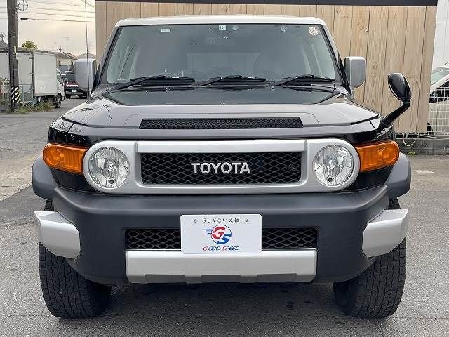 Toyota FJ CRUISER 2012-09 10487-11