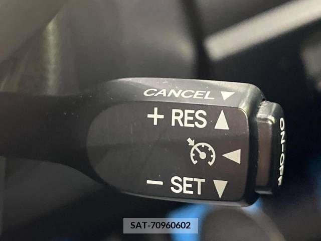 Toyota VOXY 2018-10 289106-7