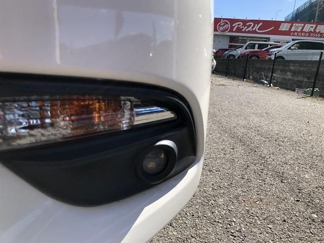 Mazda AXELA 2017-11 15007-12