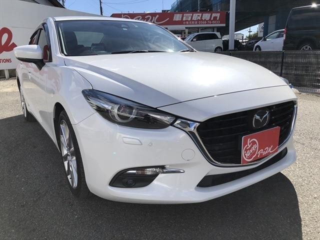 Mazda AXELA 2017-11 15007-2