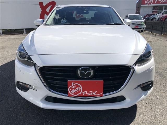 Mazda AXELA 2017-11 15007-1