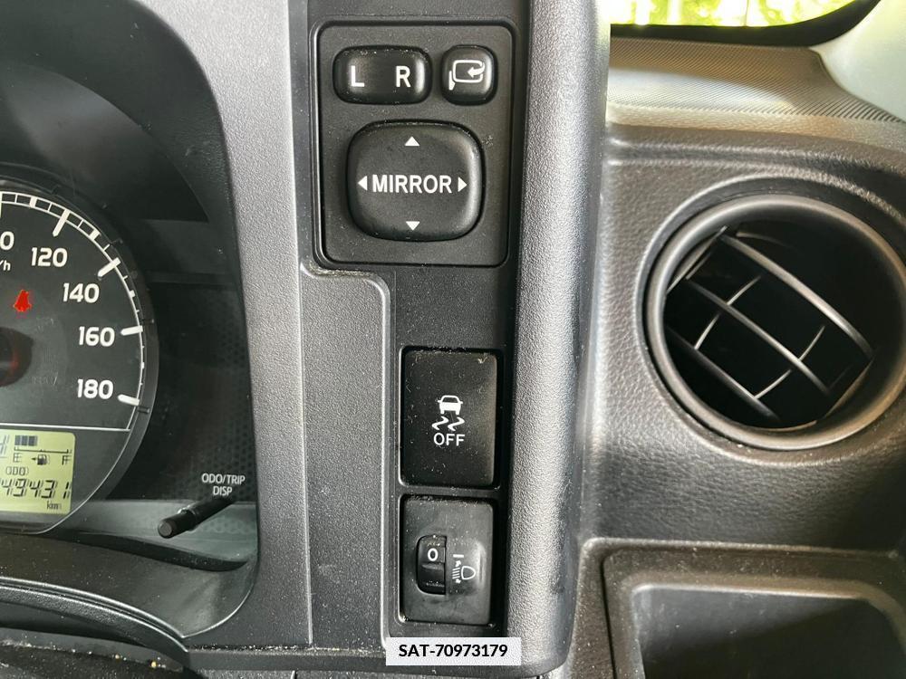 Toyota PROBOX VAN 2018-07 334649-27