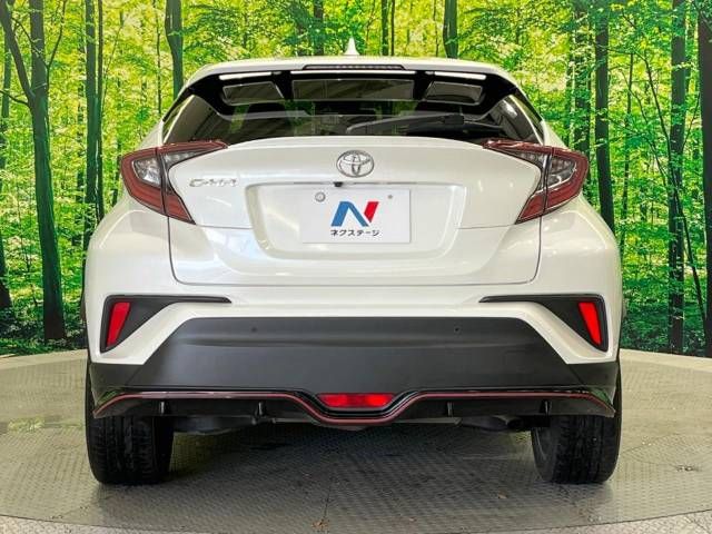 Toyota C-HR 2018-07 194377-15