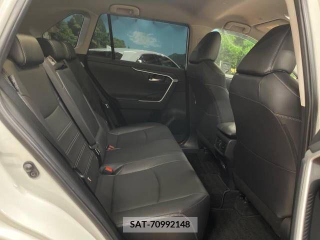 Toyota RAV4 2023-05 282913-9