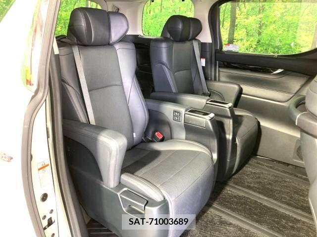 Toyota ALPHARD 2021-09 260392-9