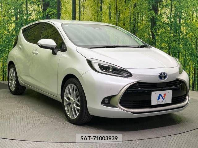 Toyota AQUA 2021-10 241859-16