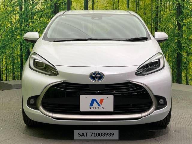 Toyota AQUA 2021-10 241859-14