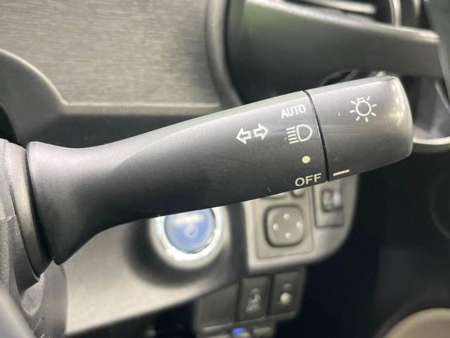 Toyota AQUA 2014-04 194912-6