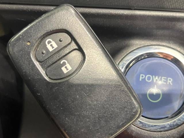 Toyota AQUA 2014-04 194912-5