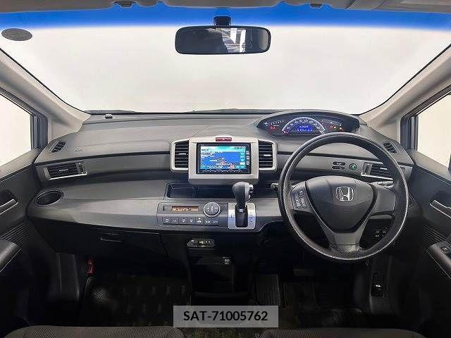 Honda FREED 2013-09 270463-1