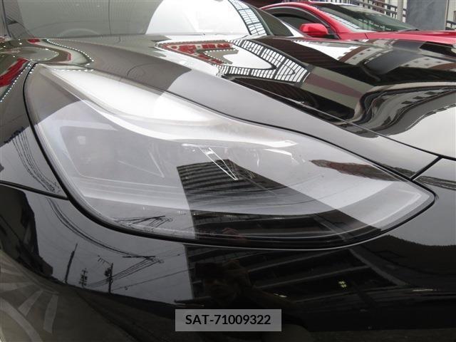 Tesla MODEL 3 2021-06 310895-15