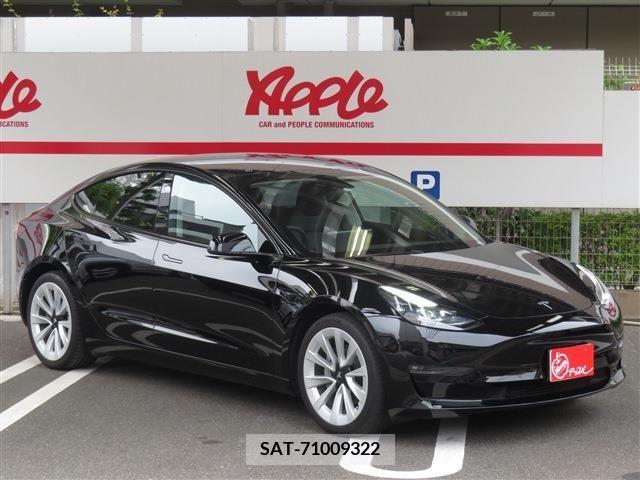 Tesla MODEL 3 2021-06 310895-1