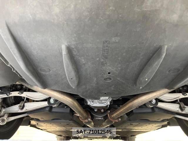 Lexus LS 2015-06 275585-19