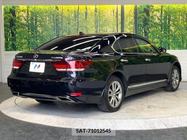 Lexus LS 2015-06 275585-17