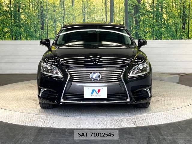 Lexus LS 2015-06 275585-14