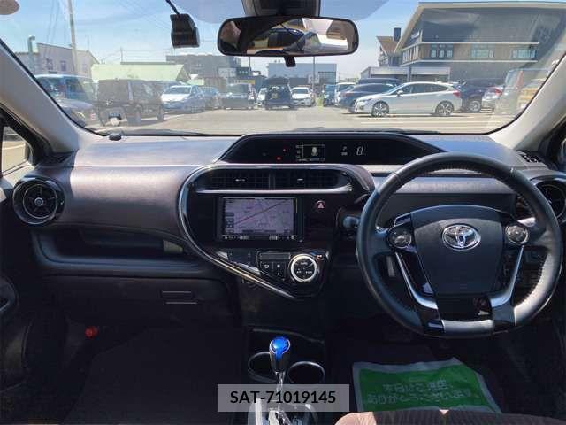 Toyota AQUA 2018-06 346897-8