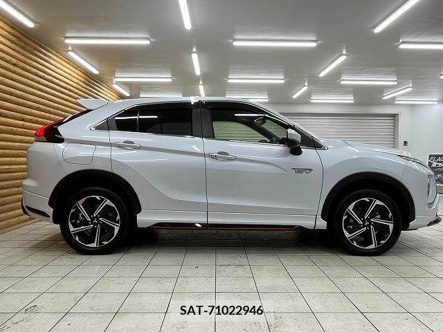 Mitsubishi ECLIPSE CROSS 2020-12 225133-17