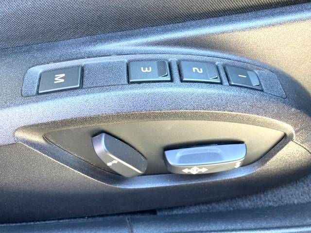 Volvo V40 2018-01 188086-7