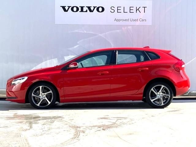 Volvo V40 2018-01 188086-17