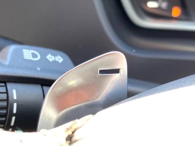 Volvo V40 2018-01 188086-6